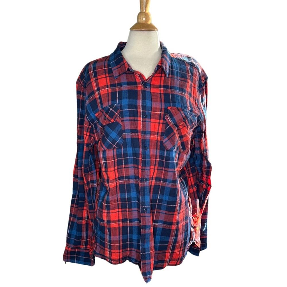 Blue Red Plaid Levi’s Button Down Long Sleeve Bright Fun Casual Professional C10